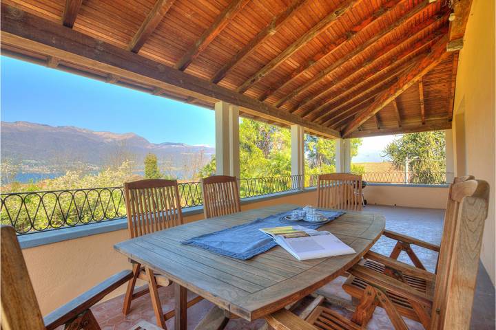 Ferienwohnung für 6 Personen, mit Seeblick und Terrasse - 1