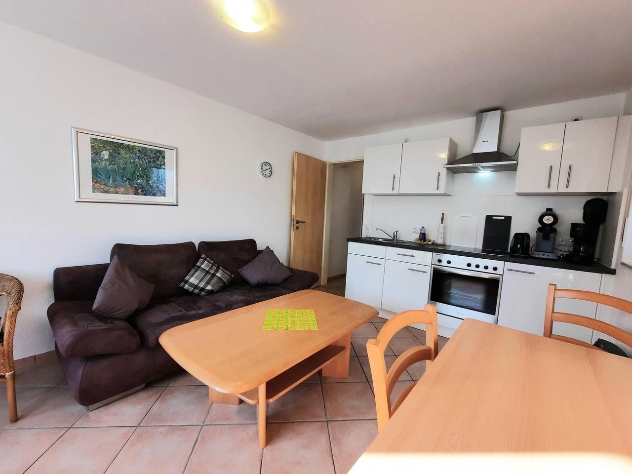 Ganze Wohnung, Apartment 'Fewo 2 "Eliza"' mit gemeinsamem Garten in Westerbur, Dornum