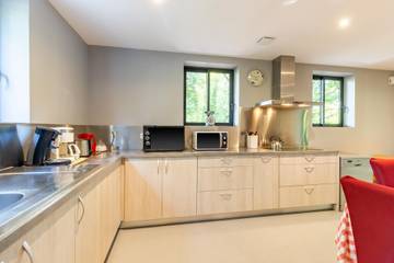 Location De Vacances pour 20 Personnes dans Vitrac, Périgord Noir, Photo 3