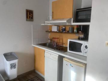 Maison de campagne pour 2 personnes, avec terrasse et vue, animaux acceptés à Cassen