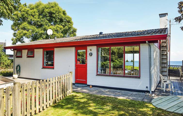Ferienhaus für 6 Personen, mit Terrasse in Nordstrand (Tranekær)