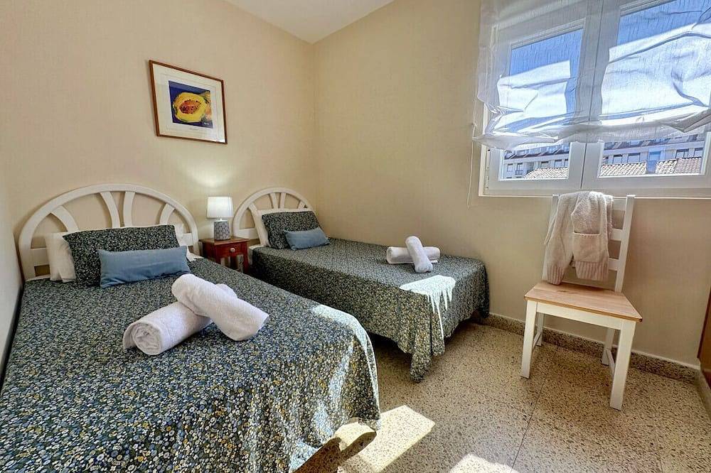 Ganze Wohnung, Apto con Jardín y Barbacoa - Los Girasoles 6806 in Noja, Kantabrische Küste