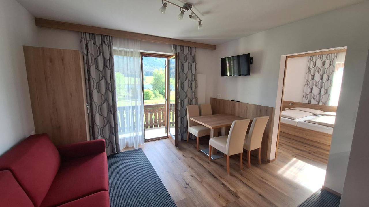 Haus Alpenfriede in Gailtaler Alpen, Weissensee