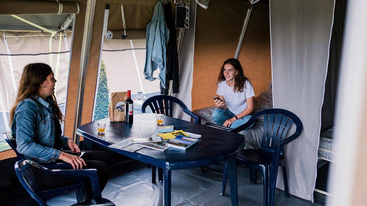 Entire holiday apartment, Ferienwohnung für 5 Personen (25 m²) in Medernach in Vallée de l'Ernz, Luxembourg
