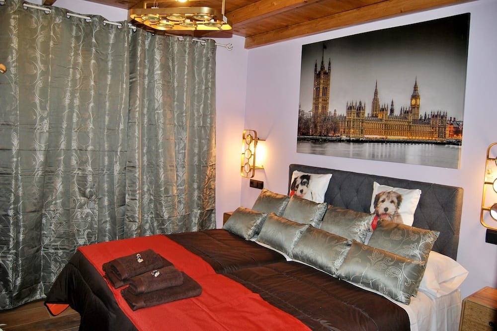 Casa Rural Deluxe Con Jacuzzi Y Piscina Cubierta Para 12 Personas in Collado Mediano, Provincia de Madrid