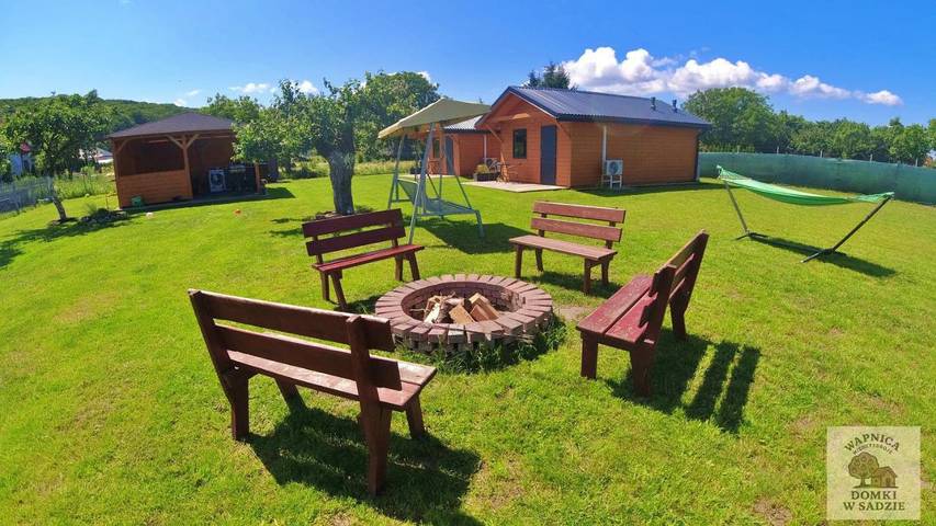 Ferienhaus für 4 Personen, mit Pool und Sauna sowie Garten, mit Haustier