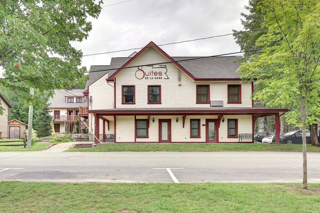 Ganze Wohnung, La petite saisonnière - Condo in Mont-Tremblant in Mont-Tremblant