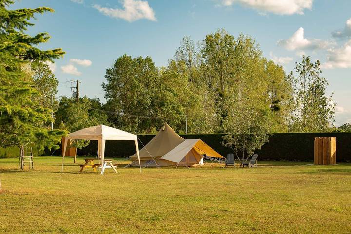 Camping pour 4 personnes, avec jardin près des Châteaux de la Loire - 2