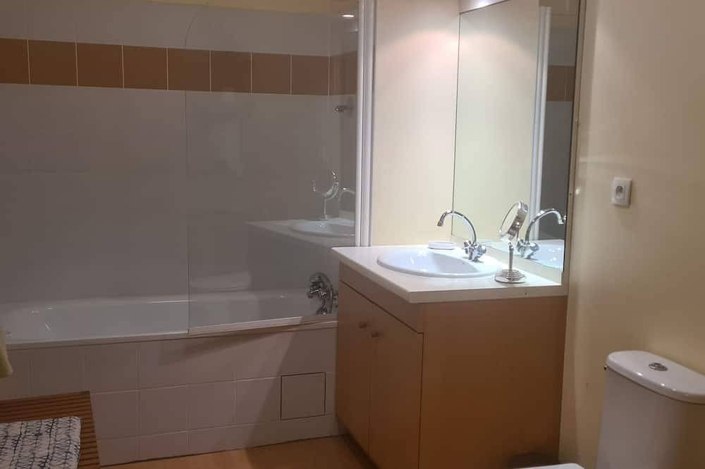 Apartamento entero, Appartement T2 Le Porteur de Glace Dans Résidence du Grand Hôtel in Aulus-les-Bains, Parque Natural Regional de los Pirineos de Ariège