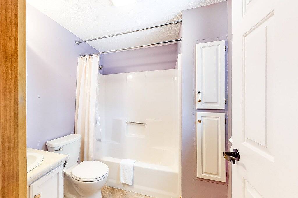 Ganze Wohnung, Efficient condo near slopes with kitchenette & great location in Ludlow, Okemo Mountain