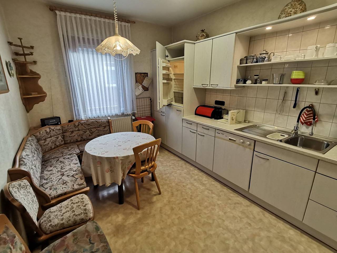 Ganze Ferienwohnung, Haus der Könige - Doppel- und Einzelbettzimmer (Dg rechts) in Wietzendorf, Landkreis Heidekreis