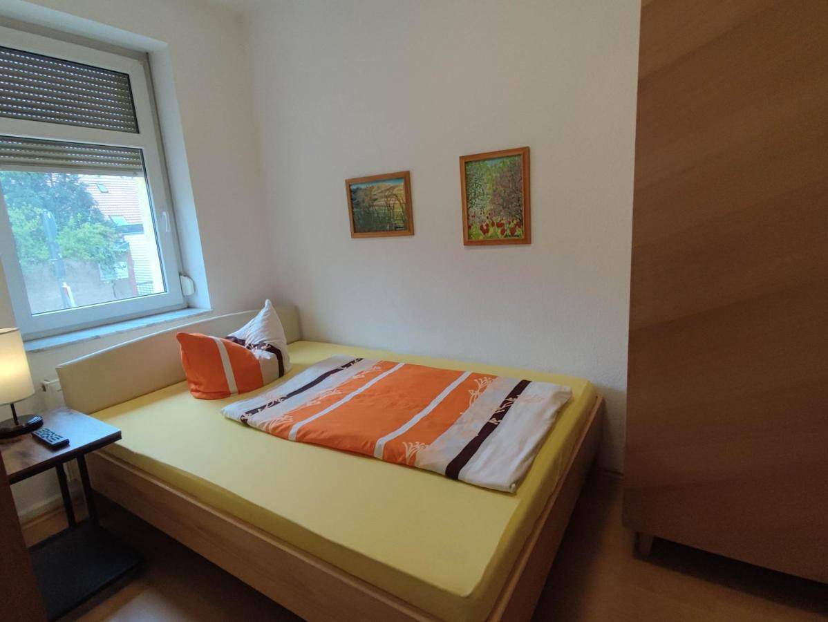 Triple Room with Garden View in Südwest, Leipzig