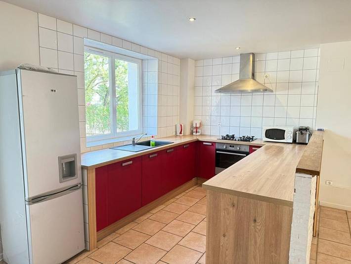 Location de vacances pour 7 personnes, avec piscine ainsi que jardin et jacuzzi à Fréjairolles - 3