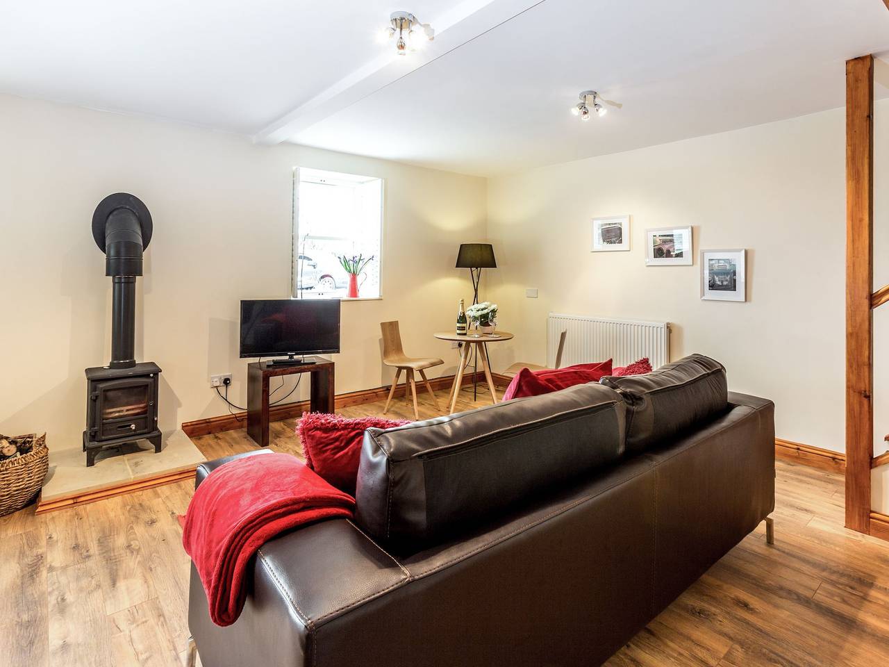 Hall Farm Cottage in County Durham