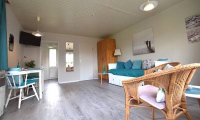 Bungalow für 3 Personen, mit Terrasse und Garten in Grömitz