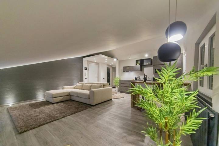 Appartamento per 4 persone, con Balcone e Panorama a Comune di Domodossola