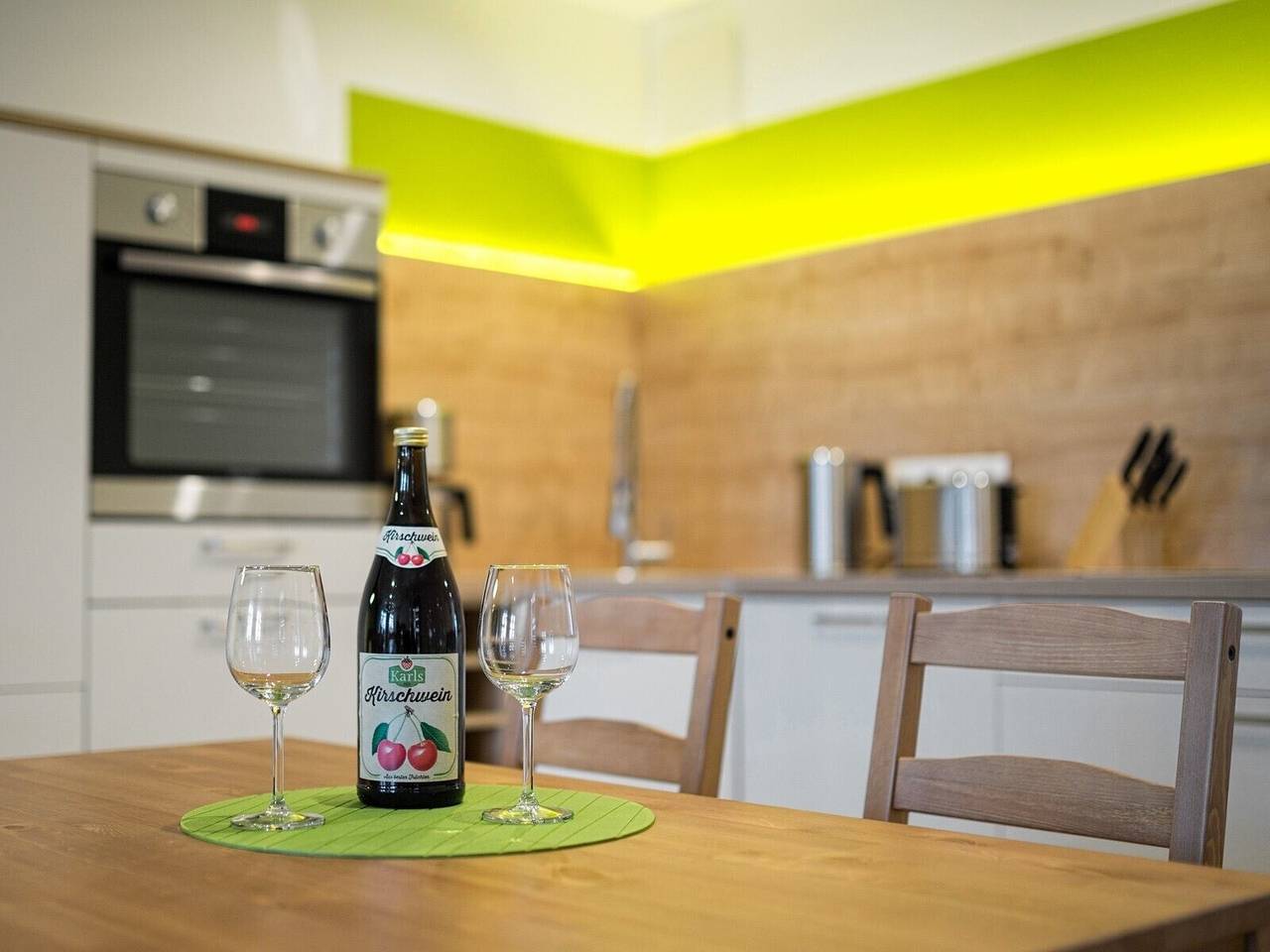 Appartement entier, Appartement 'Haus Strandeck Südstrand 17' avec terrasse privée, balcon et Wi-Fi in Göhren, Région de Rügen