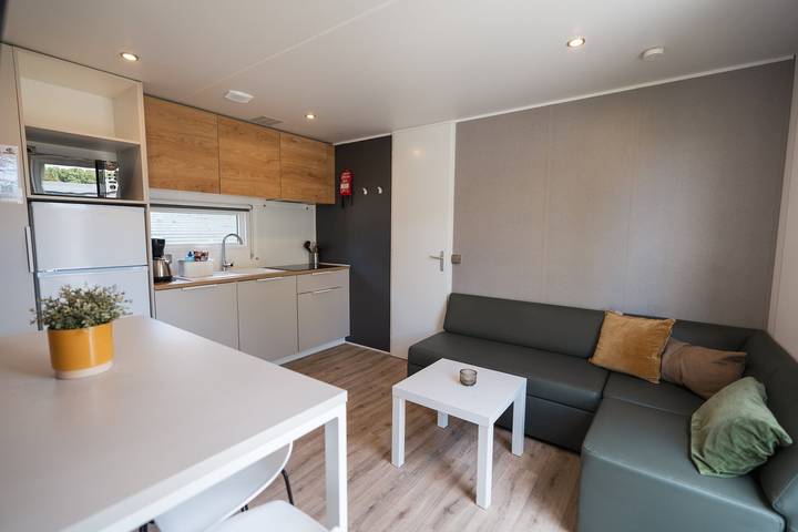 Vakantiepark Delftse Hout — Camping Lodge 4 Pers. in Delft, Stadsgewest Haaglanden