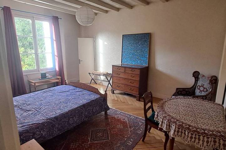 Location de vacances pour 20 personnes, avec terrasse ainsi que jacuzzi et jardin à Saint-Avertin - 3