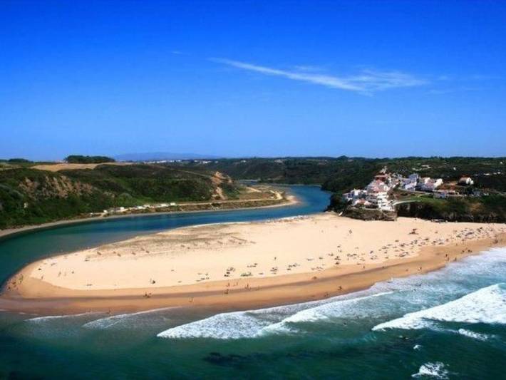 Ganze Wohnung, Romantisch und einzigartig "Das Bambus-Apartment in São Teotónio, Costa Alentejana
