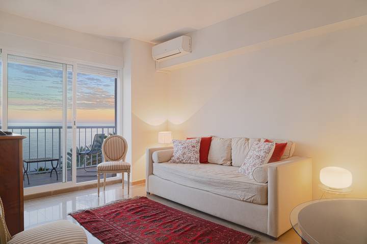 Appartamento per 4 persone, con balcone e vista oceano, con animali domestici in Playa de la Malagueta