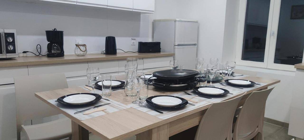 Appartement entier, Spacieux et serein avec patio, barbecue et Wifi in Guebwiller, Parc naturel régional des Ballons des Vosges