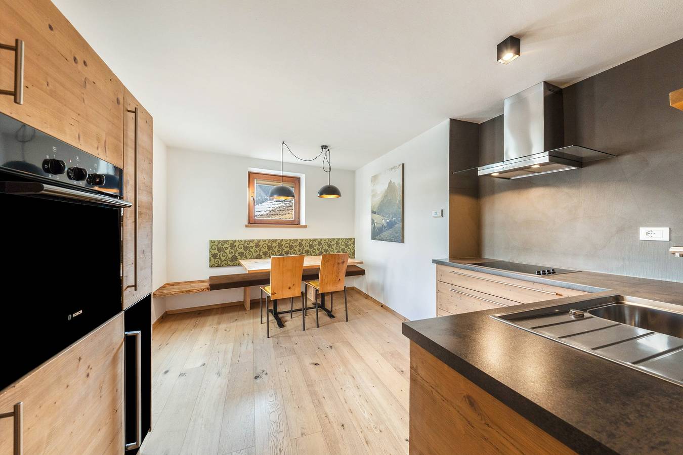 Entire apartment, Apartment 'Naturoase Stegerhof Iris' with Mountain View, Shared Pool and Sauna in Trodena nel Parco Naturale, South Tyrol