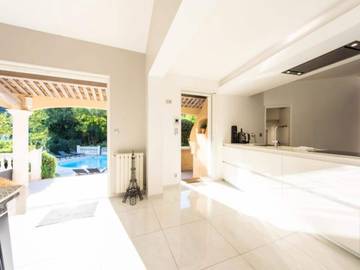 Appartement De Vacances pour 14 Personnes dans Vallauris, Région de Cannes, Photo 4