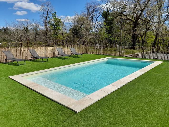Gîte pour 10 personnes, avec piscine ainsi que jardin et terrasse à Pissos - 3