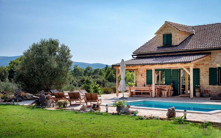 Villa für 12 Personen, mit Pool auf Hvar