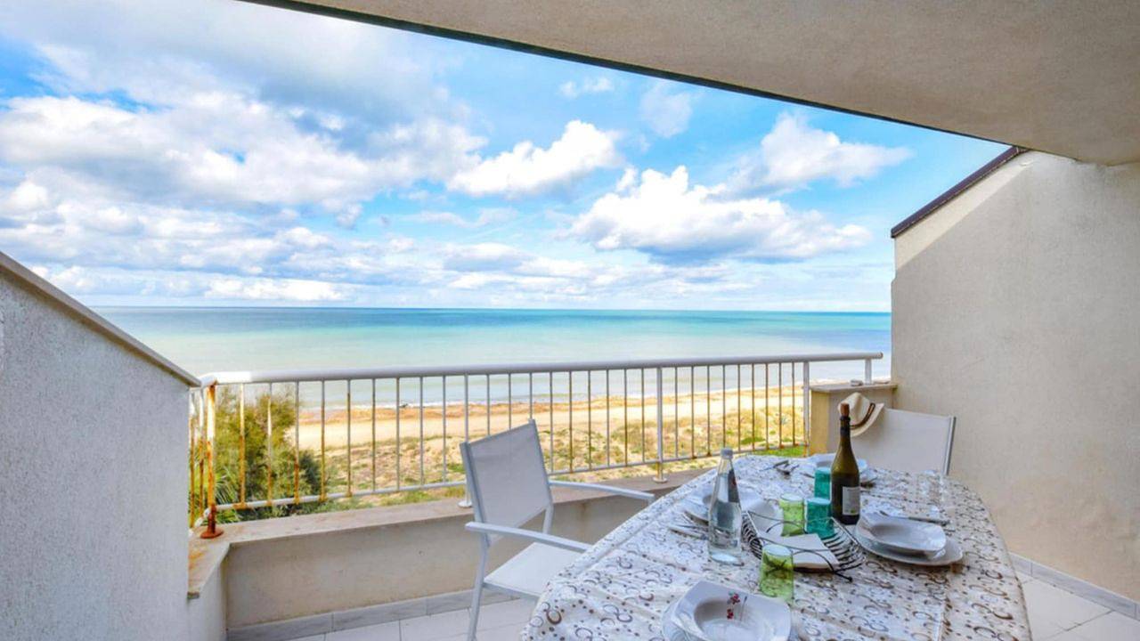 Ganze Ferienwohnung, Ferienwohnung für 6 Personen (115 m²) in Alcamo in Alcamo Marina, Alcamo