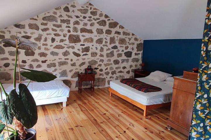 Location de vacances pour 6 personnes, avec jardin et terrasse à Tence - 2