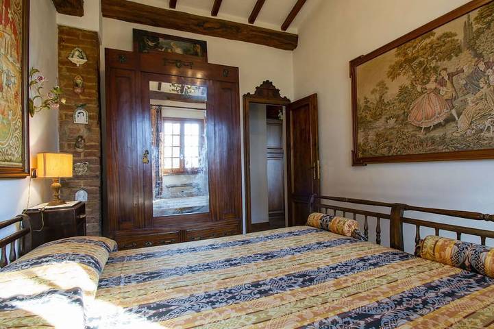 Magnifica villa indipendente per 2 persone con TV e terrazza in Palaia, Pisa e dintorni