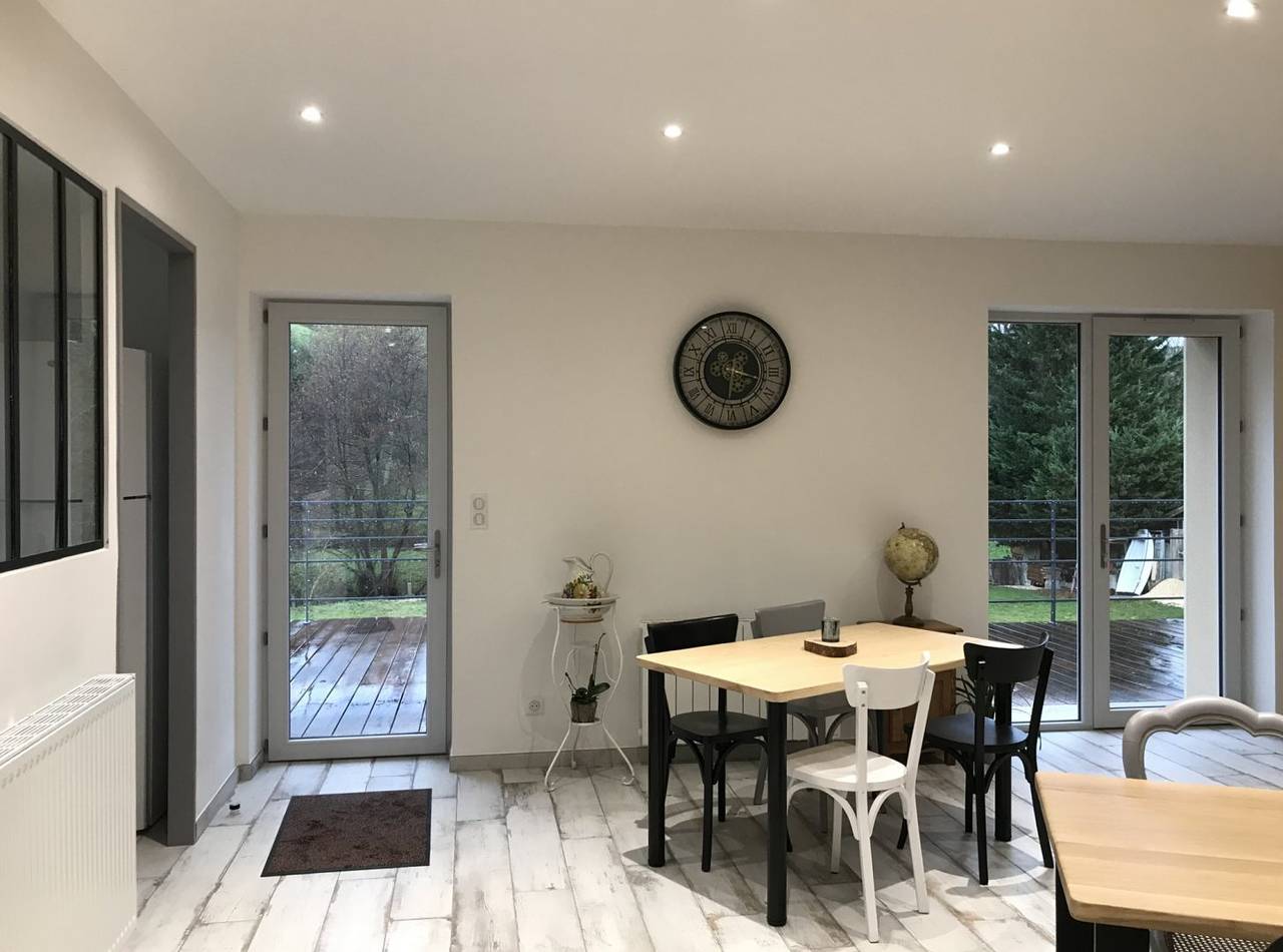 Chambres d'hôtes Les Vernayes - Chambre avec terrasse in Amplepuis, Région de Villefranche-sur-Saône