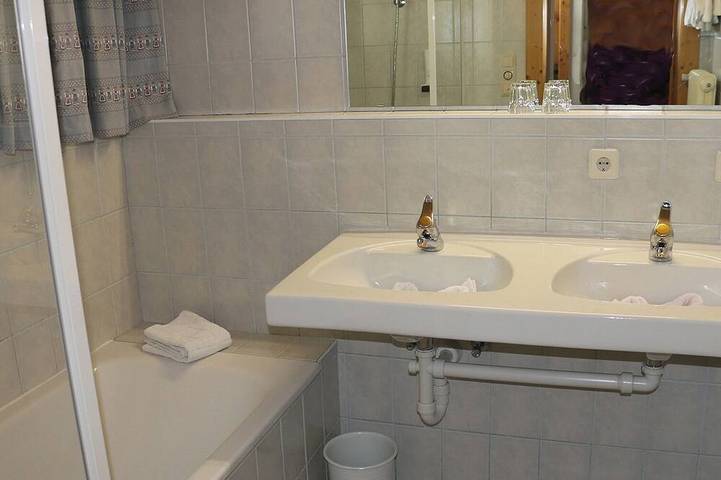 Ferienhaus für 4 Personen, mit Balkon am Weissensee - 4