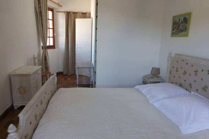 Location de vacances pour 9 personnes, avec jardin, animaux acceptés à Viviers - 2