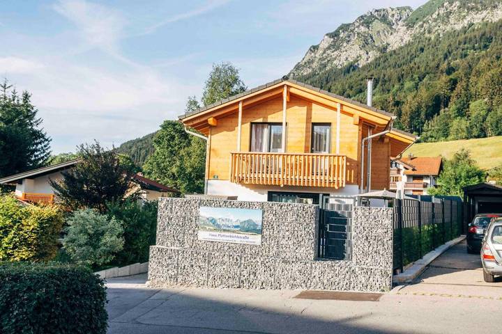 Ferienhaus für 6 Personen, mit Garten und Terrasse sowie Sauna und Whirlpool in Oberstdorf - 4