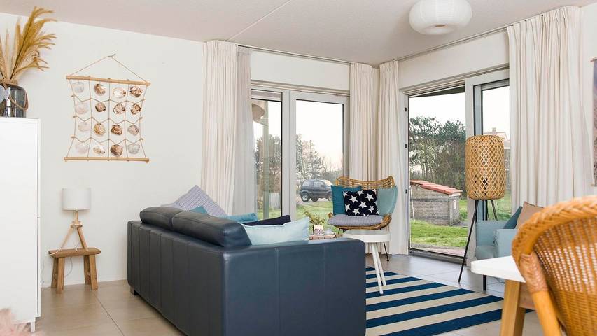 Appartement voor 4 personen, met tuin en terras in Julianadorp