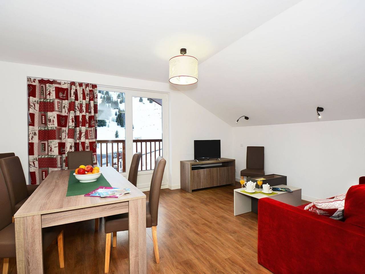 Apartamento chalet en Auris-en-Oisans con balcón in Auris, Parque Nacional de los Ecrins