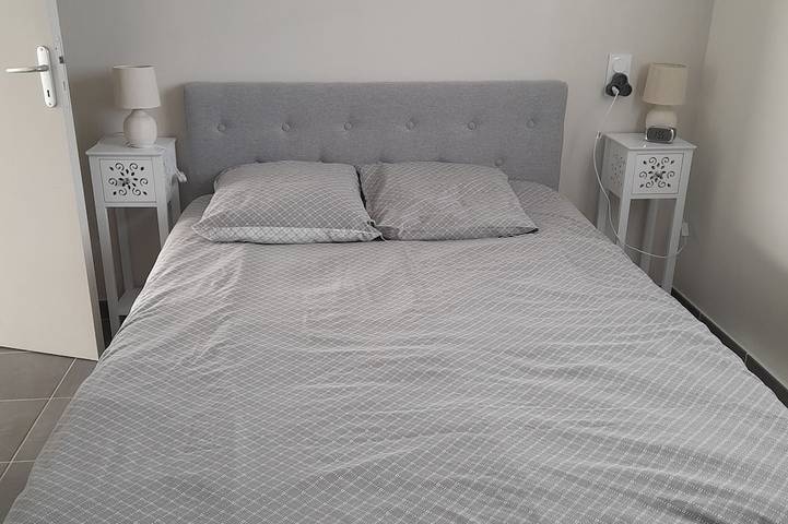 Location de vacances pour 8 personnes, avec jardin et terrasse à Pont-l'Abbé - 2