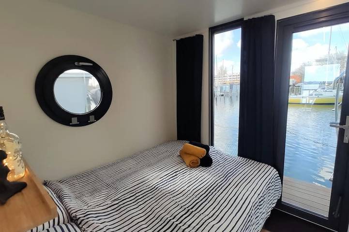 Hausboot für 2 Personen, mit Terrasse, mit Haustier in Schleswig - 3