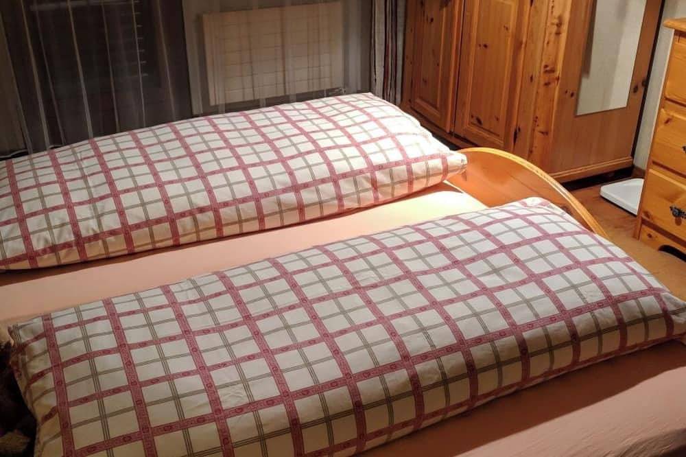 Ganze Wohnung, Disentiserhof Haus C 102, (Disentis/Mustér), 1038 in Disentis, Surselva