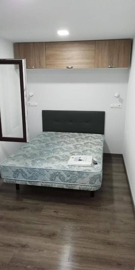 Location de vacances pour 4 personnes, avec jardin ainsi que terrasse et vue à Torrelavega - 3