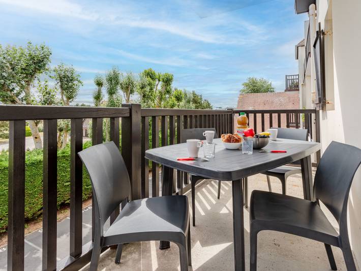 Location de vacances pour 4 personnes, avec balcon à Cabourg