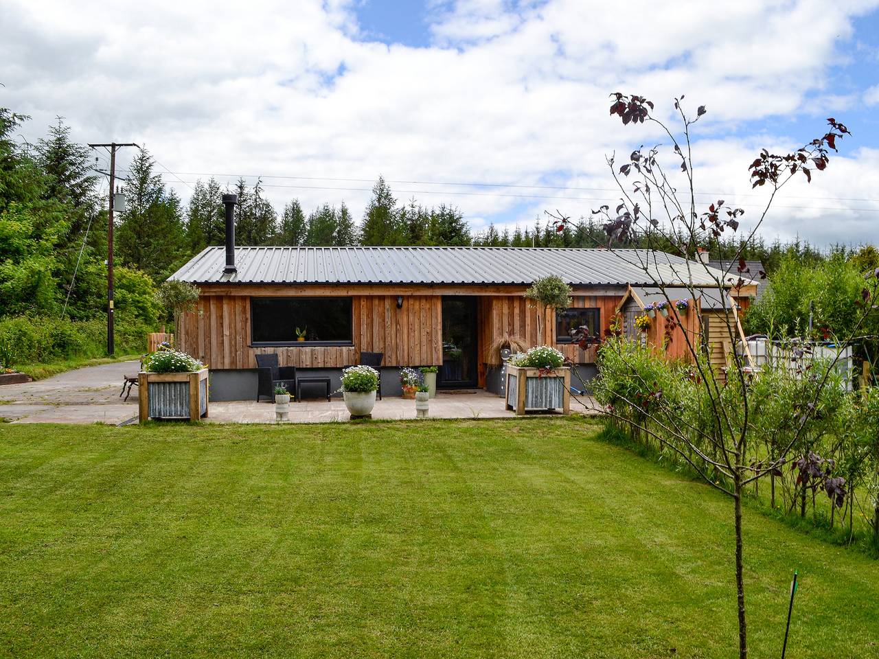 Dark Sky Lodge in Brecon Beacons