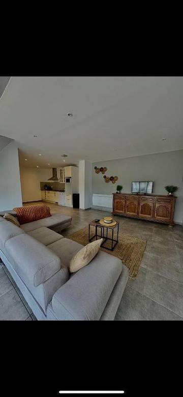 Gîte pour 4 personnes, avec balcon à Pommeuse