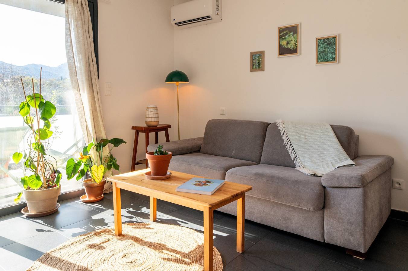 Ganzes Studio, Appartement „Studio Panorama Montagne“ mit Bergblick in Venzolasca, Corte und Umgebung