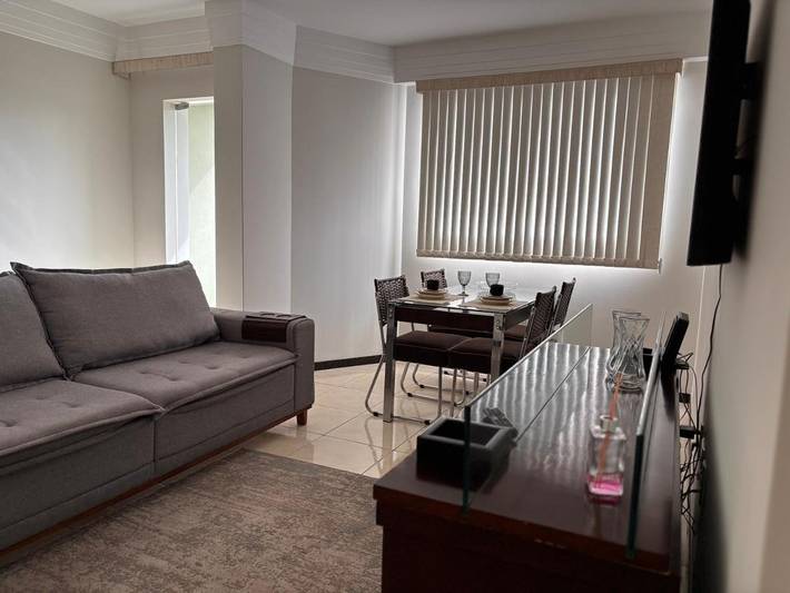 Casas e apartamentos de temporada para 6 pessoas, com balcão em Montes Claros