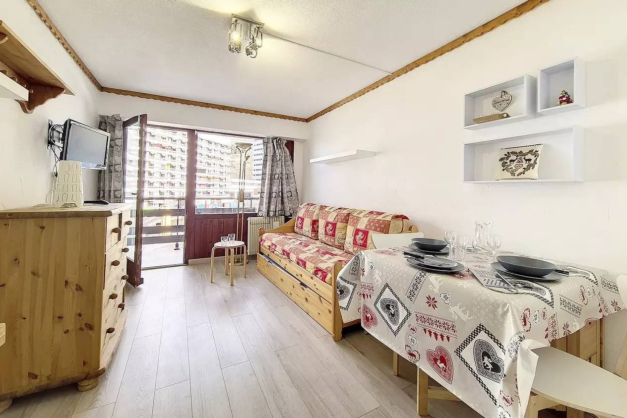 Ganzes Studio, Schönes Studio · Skifahren · Balkon in Les Menuires, Saint-Martin-de-Belleville