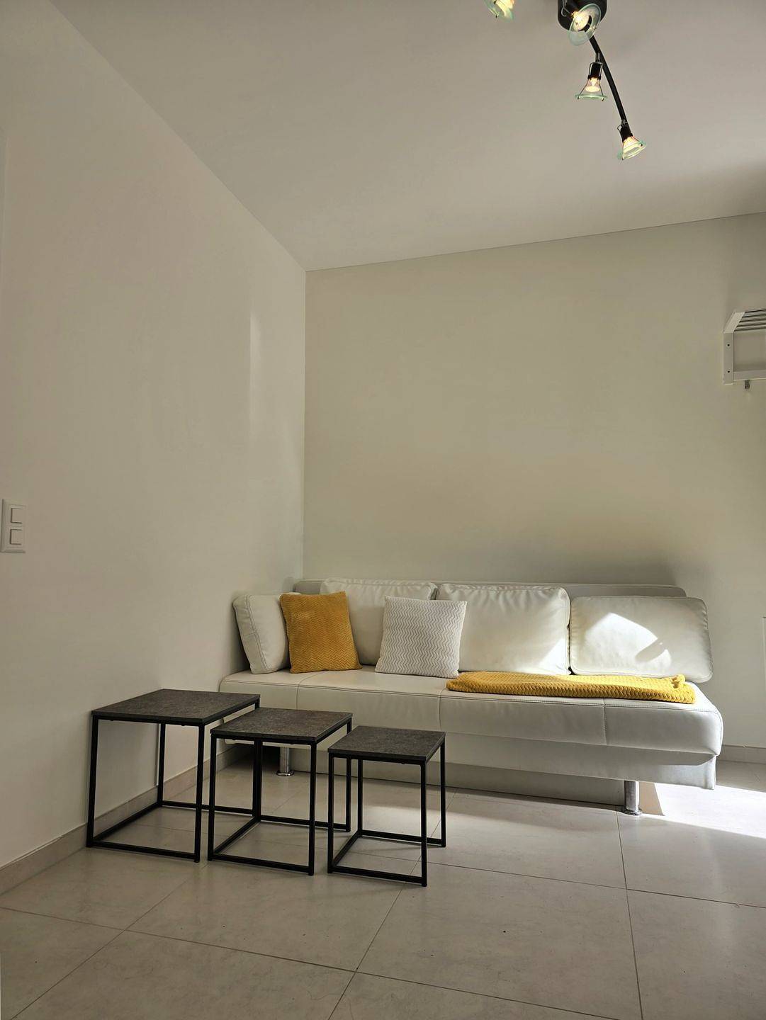 Ganze Wohnung, Ferienwohnung Casa Chiara mit Terrasse und Bergblick, Parterre, 64 m² in S. Carlo (Val Bavona), Cevio